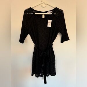 Motherhood Maternity Black Lace 3/4 Elbow Sleeve Tunic Top with Velvet Belt